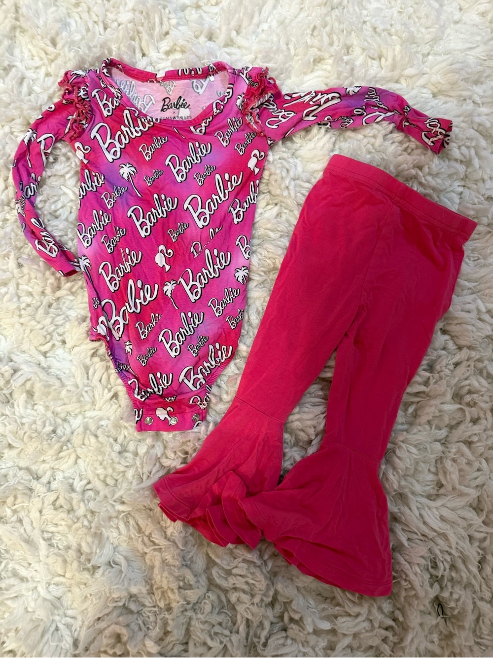 Bums & Roses x Barbie set
